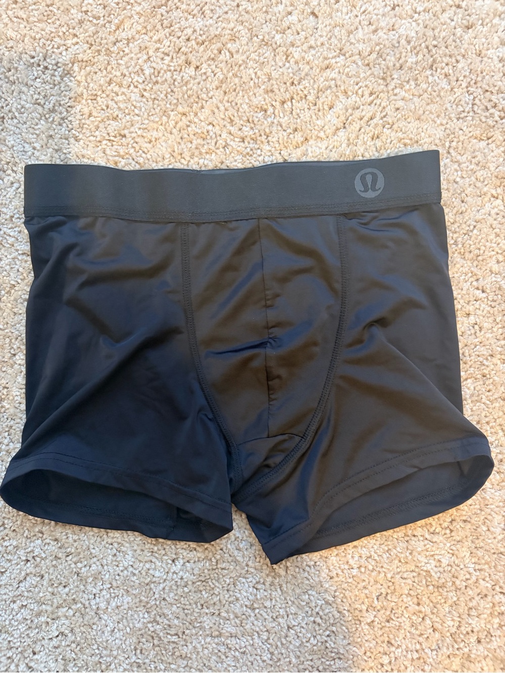 Lululemon Always In Motion
Boxers 5" 3 Pack Small - never worn